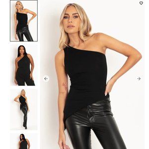 ON THE SIDE TOP - LIMITED - Size M - Blackmilk - BNWT